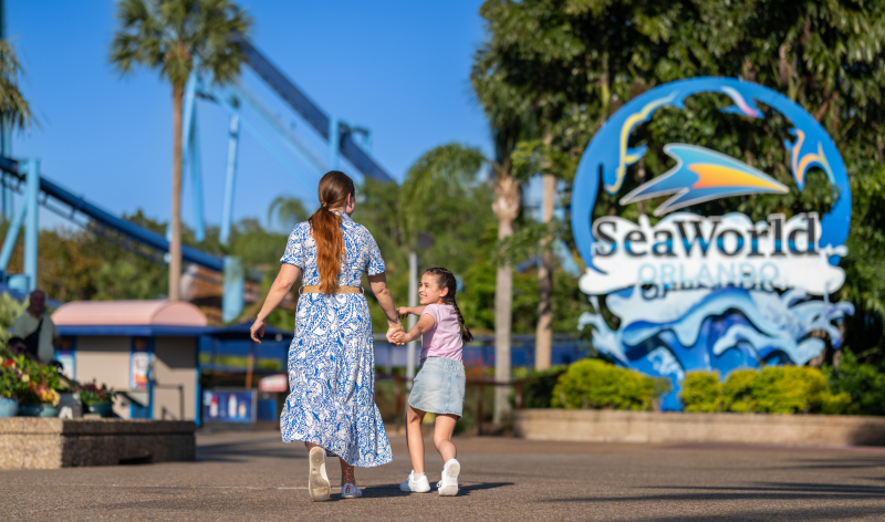 Mother and daughter at SeaWorld Orlando