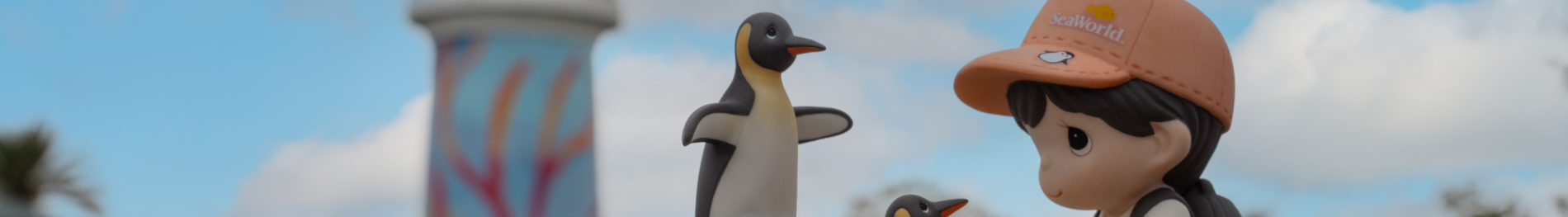 Precious Moments Penguins Figurine