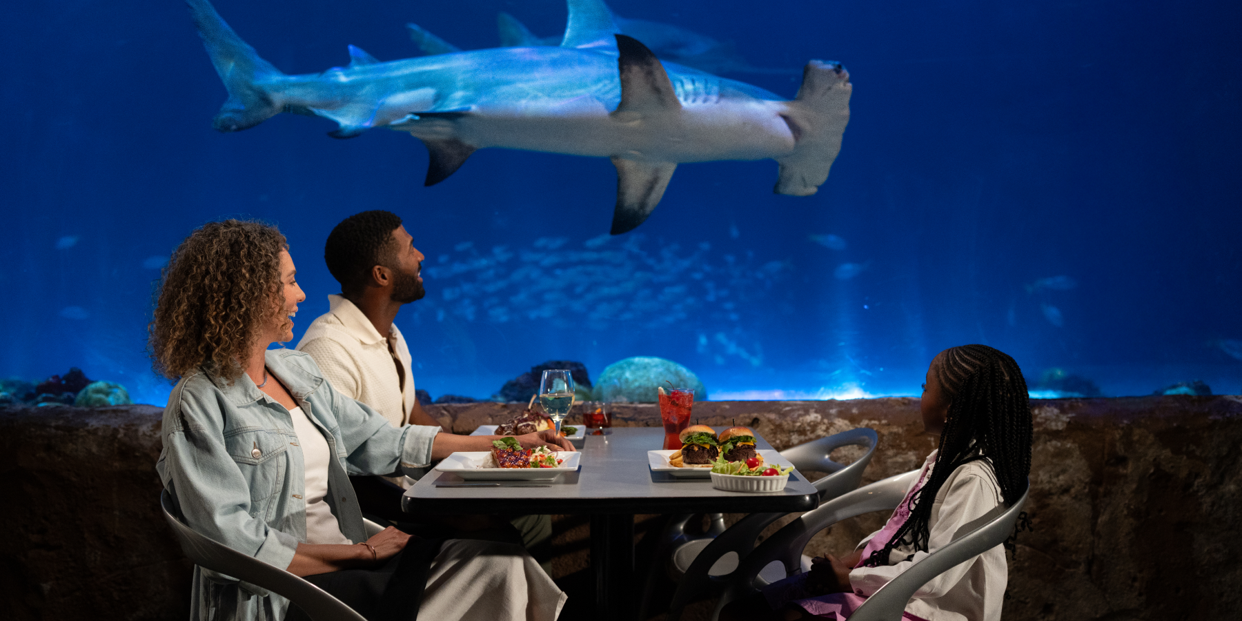 Family at Sharks Underwater Grill