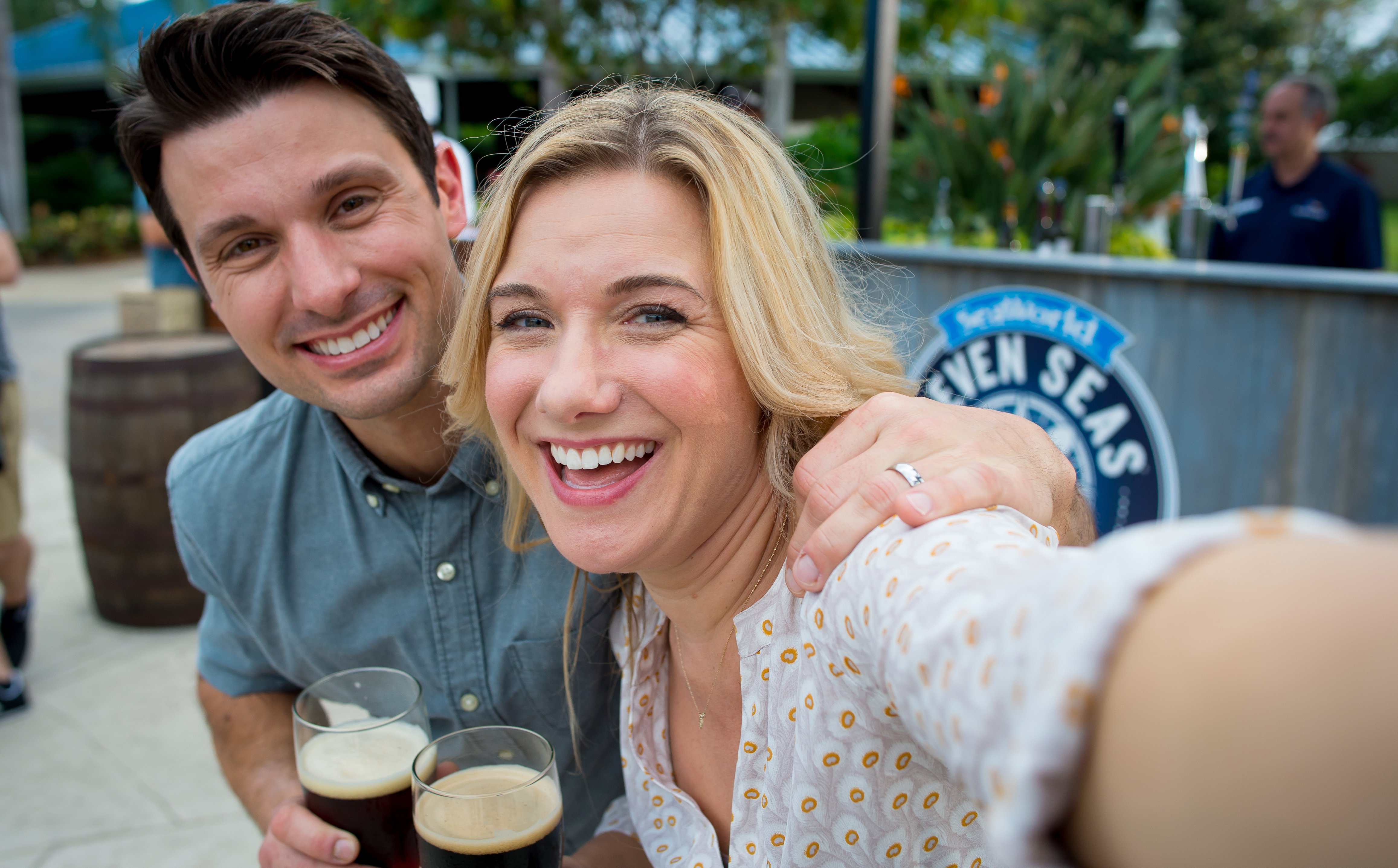 Couple Enjoying Beverages at SeaWorld Orlando
