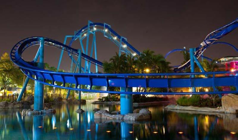 Manta roller coaster at night