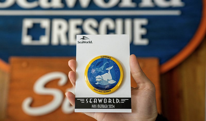 SeaWorld Orlando Beluga button