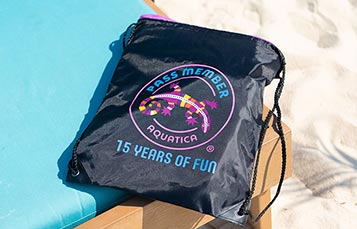 Pass Member drawstring bag