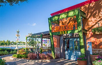 Grab some drinks and enjoy the relaxing scenery at Flamecraft Bar at SeaWorld.