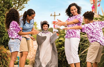 Youth Outlook Programs at SeaWorld
