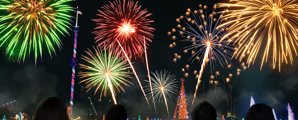 Holiday Reflections fireworks during SeaWorld Christmas Celebration event