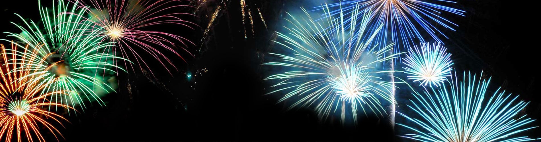 See amazing fireworks at SeaWorld.