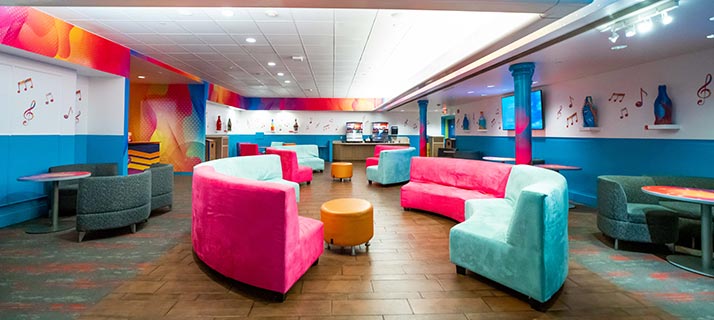 SeaWorld Orlando Pass Member Lounge
