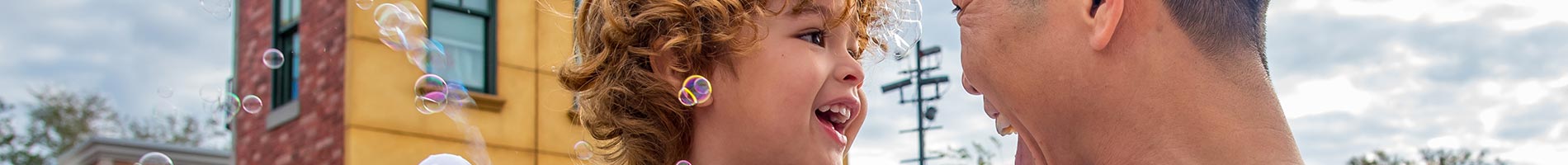 Entertainment around Sesame Street Land at SeaWorld Orlando