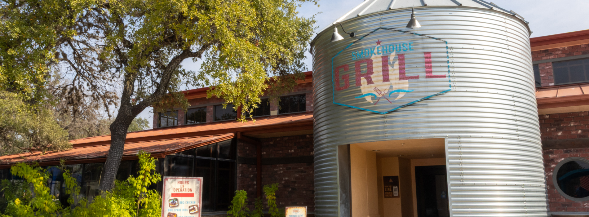 Smokehouse Grill entrance