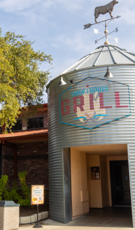 Smokehouse Grill entrance