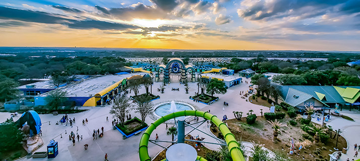 SeaWorld San Antonio park entrance scope