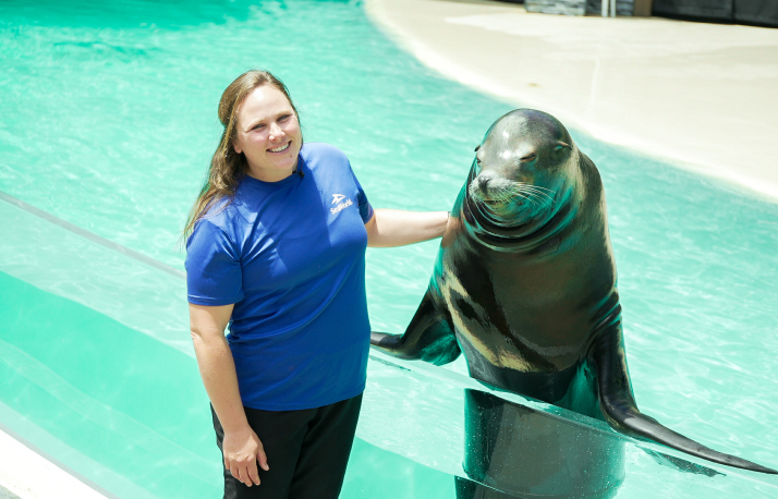 Zookeeper and Seal