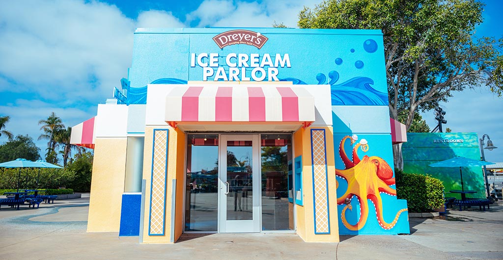 Dreyers Ice Cream Parlor