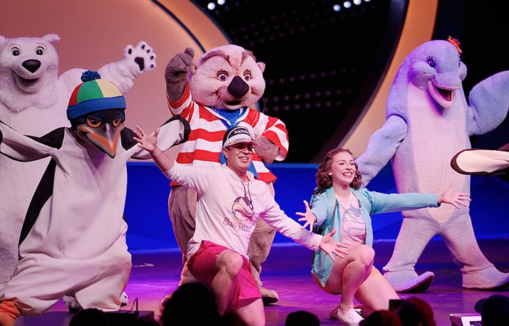 OP Otters Summer Vacation show during SeaWorld Summer Spectacular