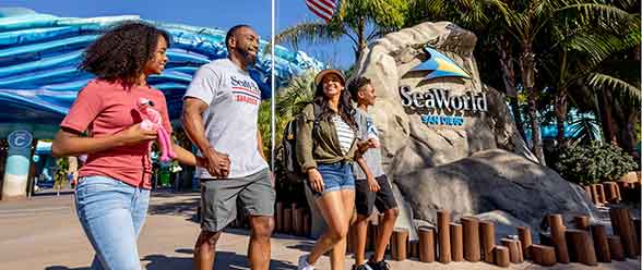 Military family at SeaWorld San Diego entrance