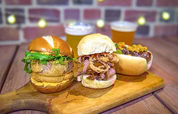 Dining at SeaWorld San Diego